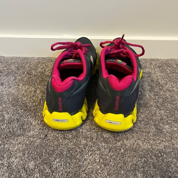 Reebok Zignano size 5 - Picture 2 of 3